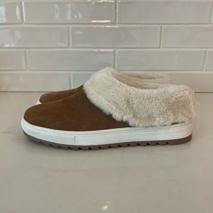 Blondo Waterproof Slip On Shoes Fur Lined Tan WOMENS SIZE 8M